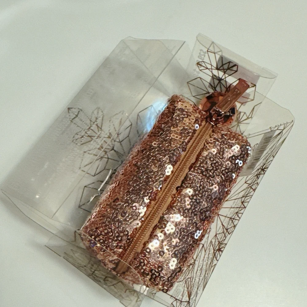 MAC Cosmetics Snowball collection pigment and glitter kit Pink